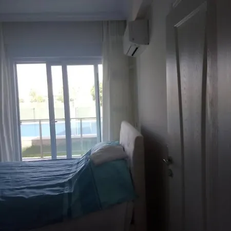 Modern Apartment In Belek شقة
